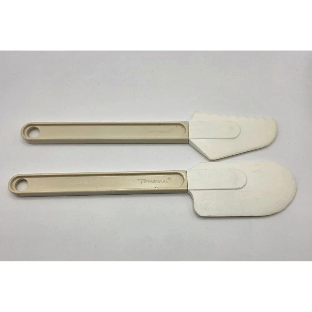 VtgTupperware Spatula Set 2 Piece Almond White 1773-12 1775-12 Retro Kitchen